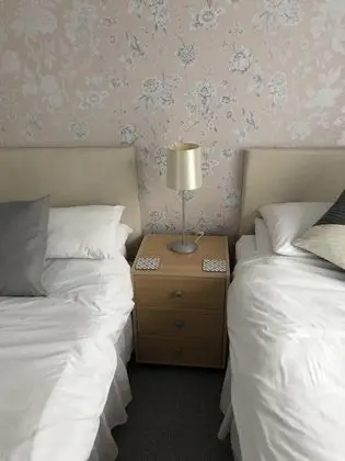 Üç Kişilik Oda, Banyolu/Duşlu, Bahçe Manzaralı