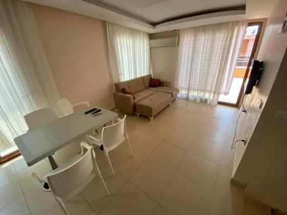 Villa 3+1 Oda, Şehir Manzaralı, Teraslı