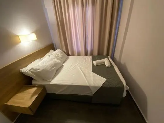 Çift Kişilik, Şehir Manzaralı