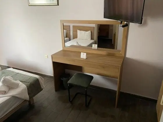 Çift Kişilik, Şehir Manzaralı