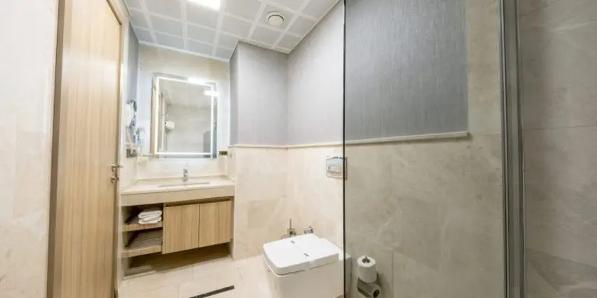 Standard Custom Geniş Yataklı Oda