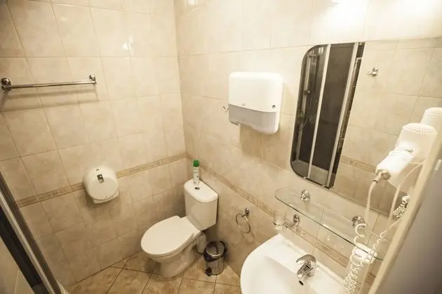 Economy Tek Kişilik Oda, Ortak Banyo