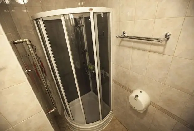 Economy Tek Kişilik Oda, Ortak Banyo