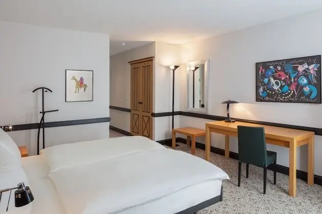 Comfort Tek Büyük Yataklı Oda