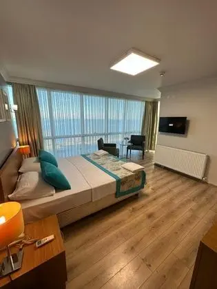 Standart Oda, Şehir Manzaralı