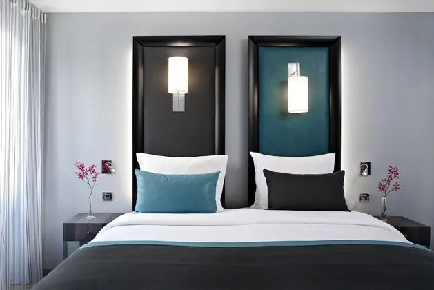 Classic Tek Büyük Yataklı Oda