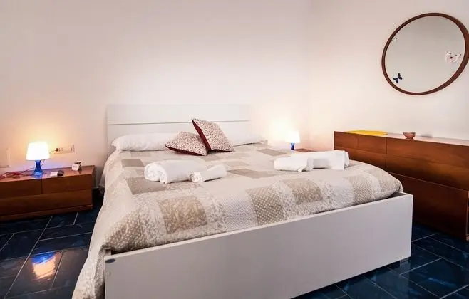 Üç Kişilik Oda, Teras