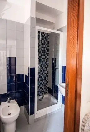 Üç Kişilik Oda, Teras