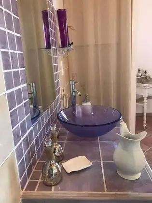 Tek Büyük Yataklı Oda (Lavande)