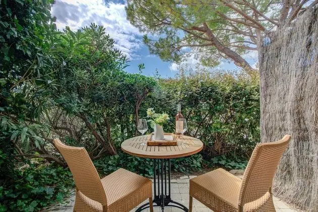 Tek Büyük Yataklı Oda (Ambiance)