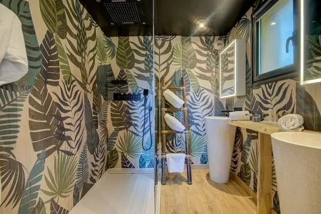 Tek Büyük Yataklı Oda (Ambiance)