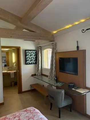 Deluxe Süit, Engellilere Uygun, Banyolu/Duşlu