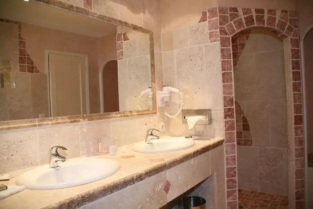 Oda (Spa access included)