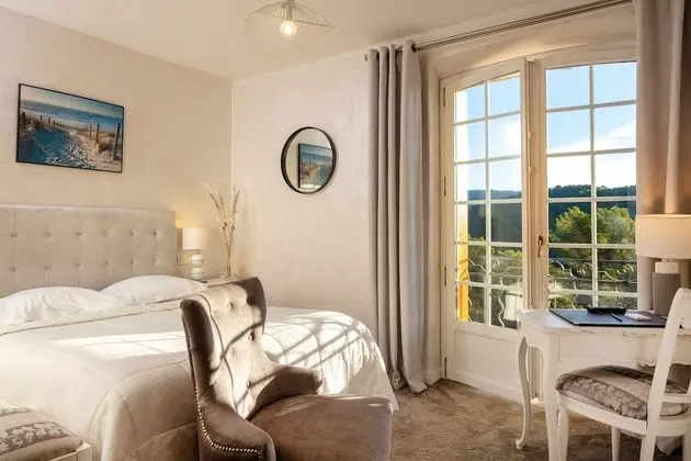 Standard Oda (Spa access included)