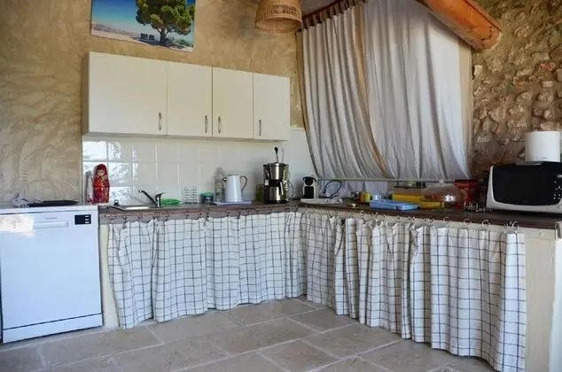 Classic Tek Büyük Yataklı Oda