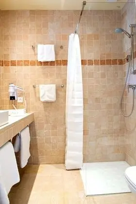 Standard Oda, Birden Çok Yatak, Teras, Vadi Manzaralı