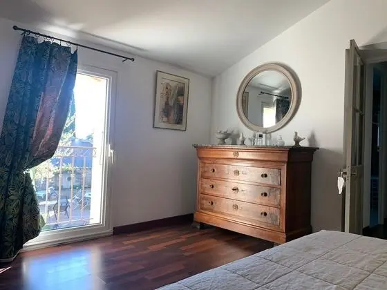 Üç Kişilik Oda (Le Pigeonnier)