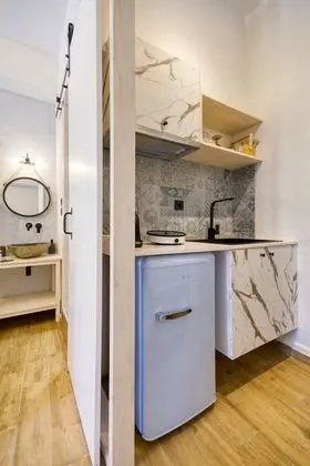 Deluxe Apartment Studio