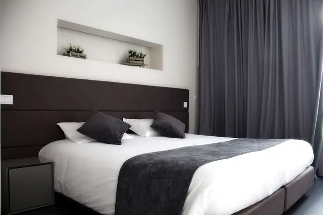 Basic Tek Büyük Yataklı Oda, Balkon