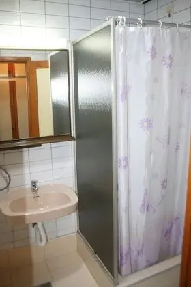 Basic Tek Büyük veya İki Ayrı Yataklı Oda, Dağ Manzaralı