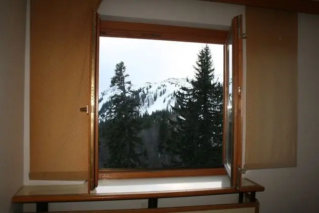 Panoramic Üç Kişilik Oda, Dağ Manzaralı