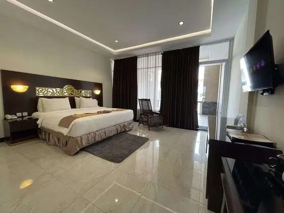 Deluxe Tek Büyük Yataklı Oda, 1 Yatak Odası, Sigara İçilmez, Balkon