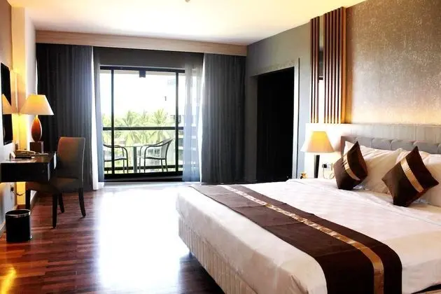 Executive Süit, 1 En Büyük (King) Boy Yatak, Balkon, Havuz Manzaralı