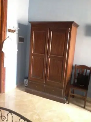 Tek Büyük Yataklı Oda, Balkon