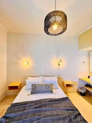 Deluxe Tek Büyük Yataklı Oda, Balkon, Deniz Manzaralı