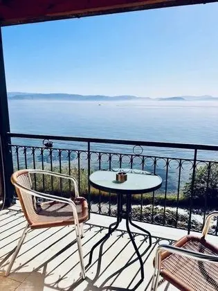Deluxe Tek Büyük Yataklı Oda, Balkon, Deniz Manzaralı