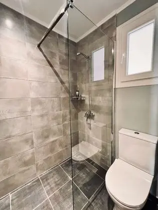 Deluxe Tek Büyük Yataklı Oda, Balkon, Deniz Manzaralı