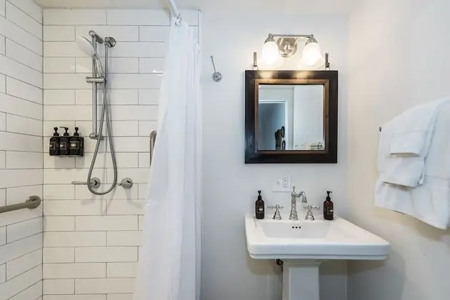 Oda, Özel Banyo (Garden Room)