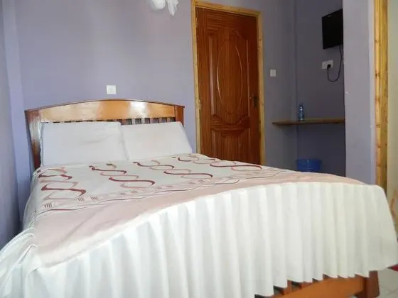 Tek Büyük Yataklı Oda, Sigara İçilmez
