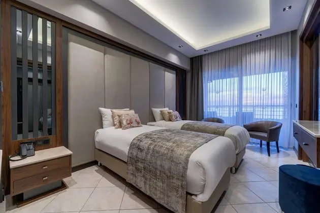 https://images.etstur.com/imgproxy/resize/2560x1440/files/images/hotelImages/etsrooms/519913/Batihan_Beach_Resort___Spa_20260514145805_3.jpg
