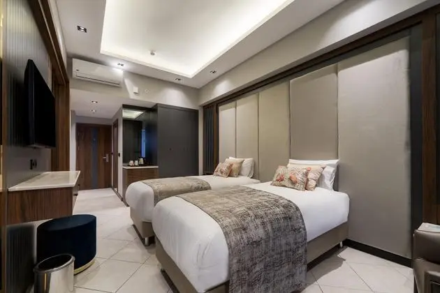 https://images.etstur.com/imgproxy/resize/2560x1440/files/images/hotelImages/etsrooms/519913/Batihan_Beach_Resort___Spa_20260514155823_2.jpg