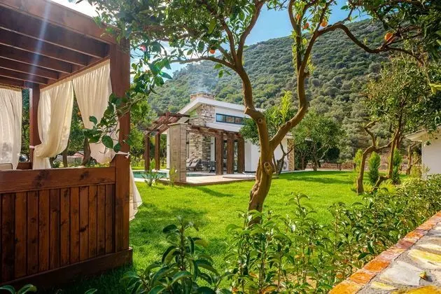 https://images.etstur.com/files/images/hotelImages/TR/218911/l/Batihan-Vadi-Hotel-Oda-365527.jpg