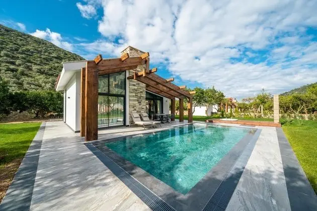https://images.etstur.com/files/images/hotelImages/TR/218911/l/Batihan-Vadi-Hotel-Oda-365529.jpg