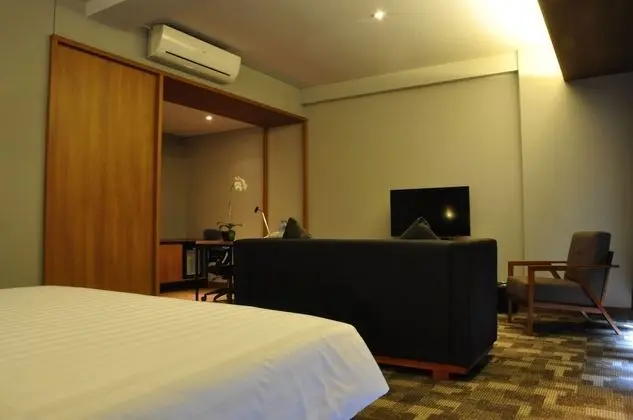 Suite Include Breakfast