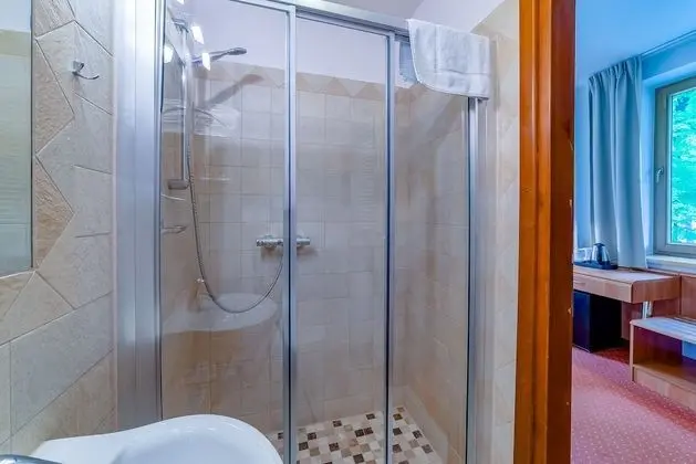 Standard Tek Büyük veya İki Ayrı Yataklı Oda