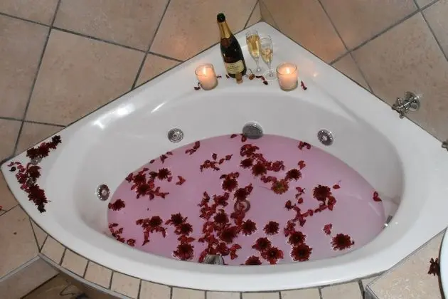 Honeymoon Süit