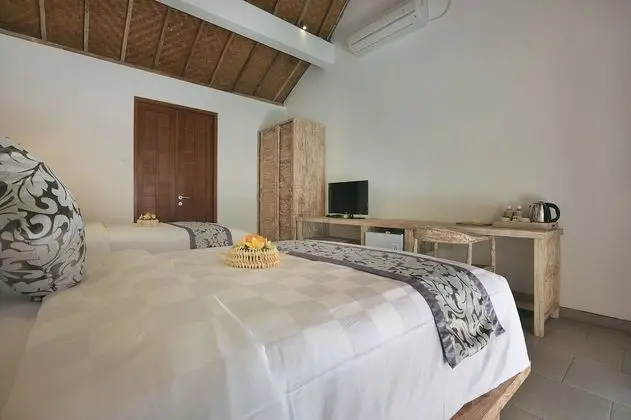 Deluxe Villa, 2 Yatak Odası, Sigara İçilmez, Havuz Manzaralı
