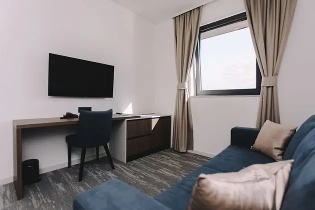 Deluxe Stüdyo Süit