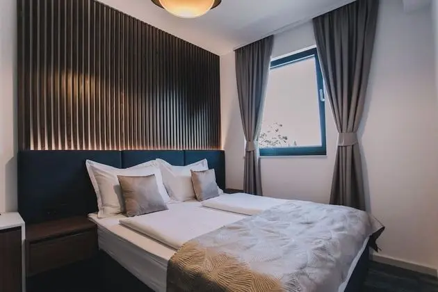 Deluxe Tek Büyük veya İki Ayrı Yataklı Oda