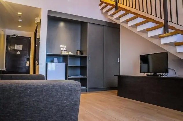 Çatı Katı (Loft)
