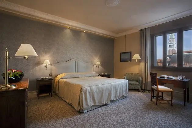 1 Çift Kişilik Veya 2 Tek Kişilik Yatak Deluxe