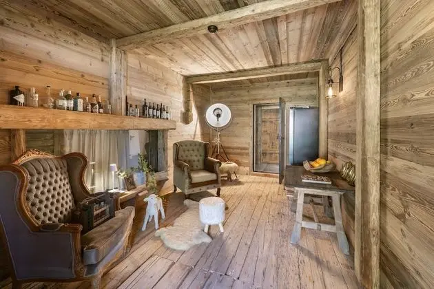 Romantic Ev, 5 Yatak Odası, Balkon, Dağ Manzaralı