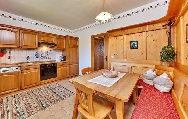 Apart Daire, 2 Yatak Odası, Dağ Manzaralı (Hörnle)