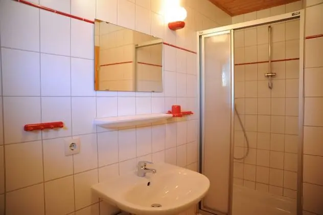 Apart Daire, 2 Yatak Odası, Bahçe Manzaralı