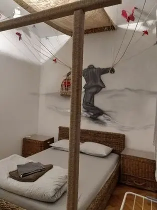 Basic Tek Büyük Yataklı Oda