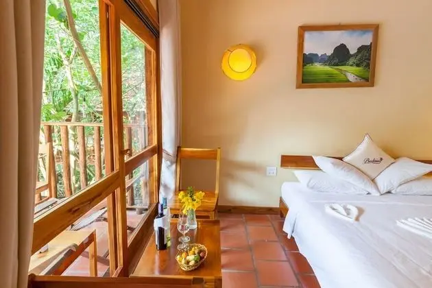 Bungalov, Havuz Kenarı